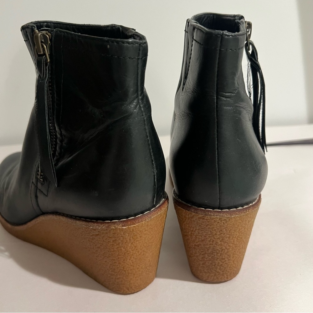 Cole Haan Women’s Leather Boots sz 8.5 - Picture 5 of 6